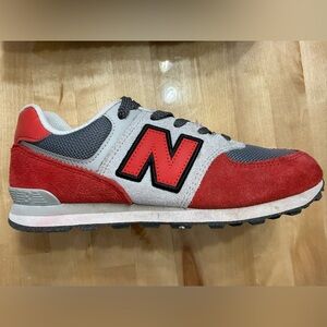 New Balance 574 Big Kid’s Red and Gray Sneakers EUC